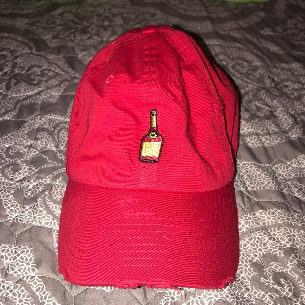 Red fitted cap.